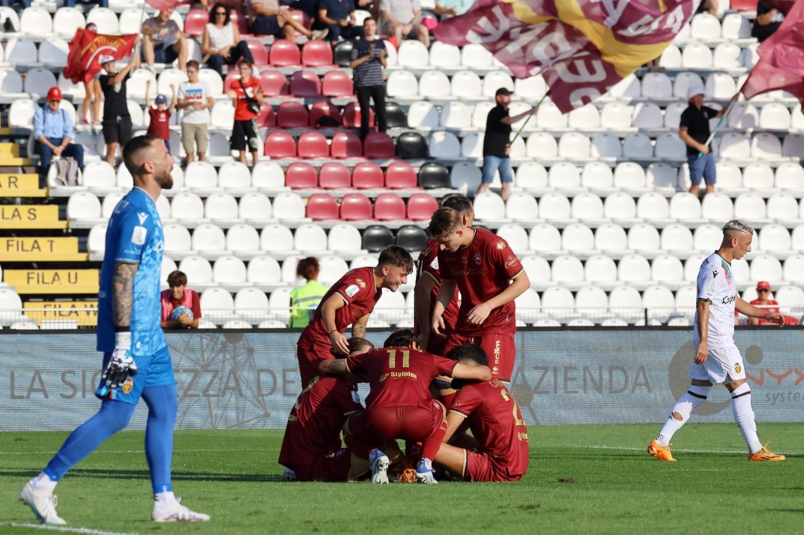 FINALE CITTADELLA-PARMA 1-2 (8’ Bernabè, 38’ Hernani, 45’+3 Negro)